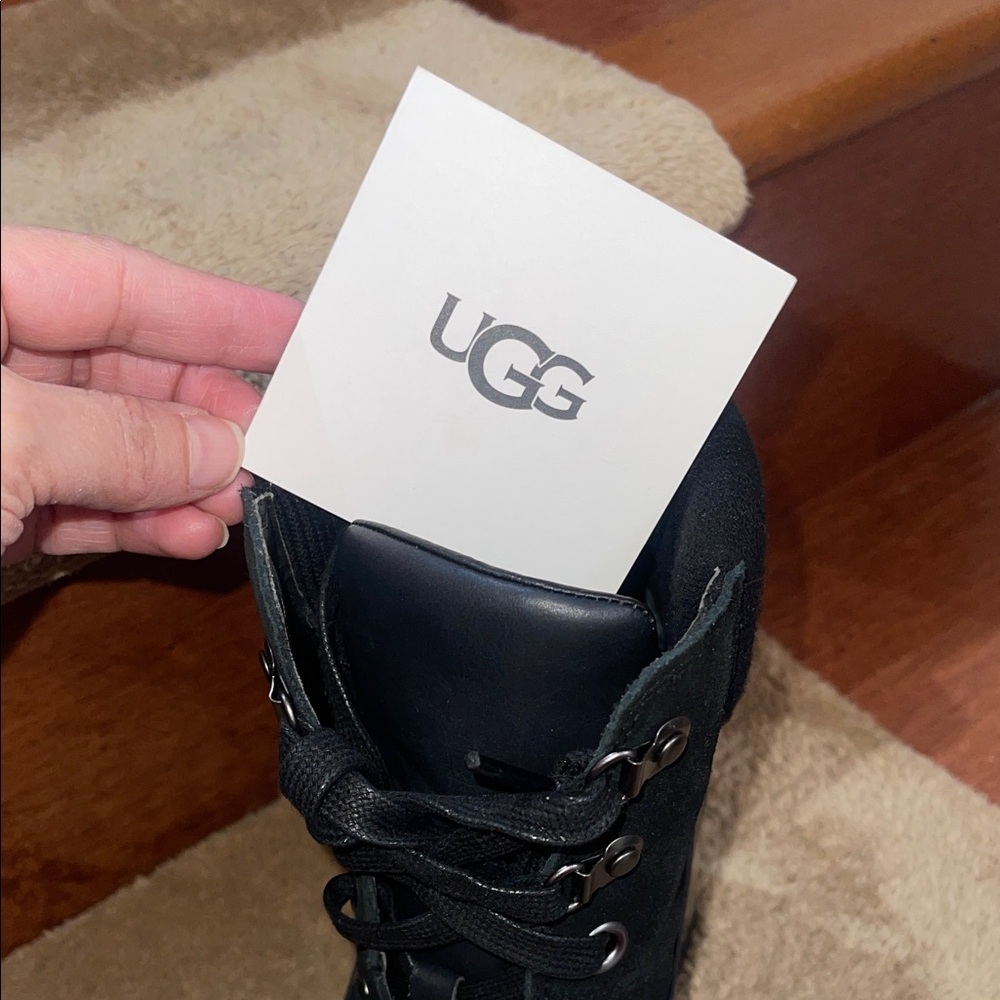 NWT UGG Black Heeled Redwood Chelsea Waterproof Slip Resistant Boots SZ Women9.5 - Picture 10 of 13